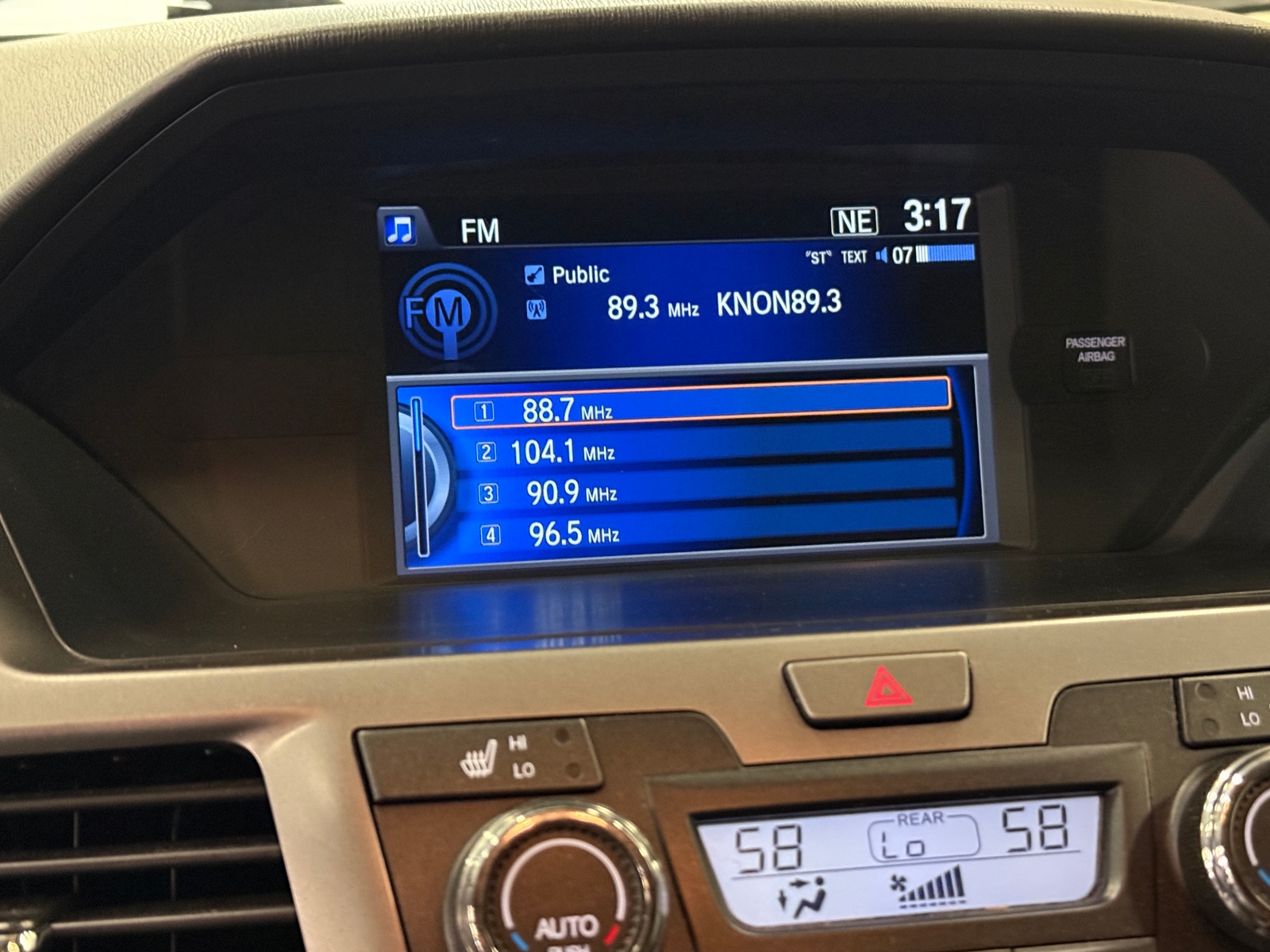 Thumbnail: 2015 Honda Odyssey - 3