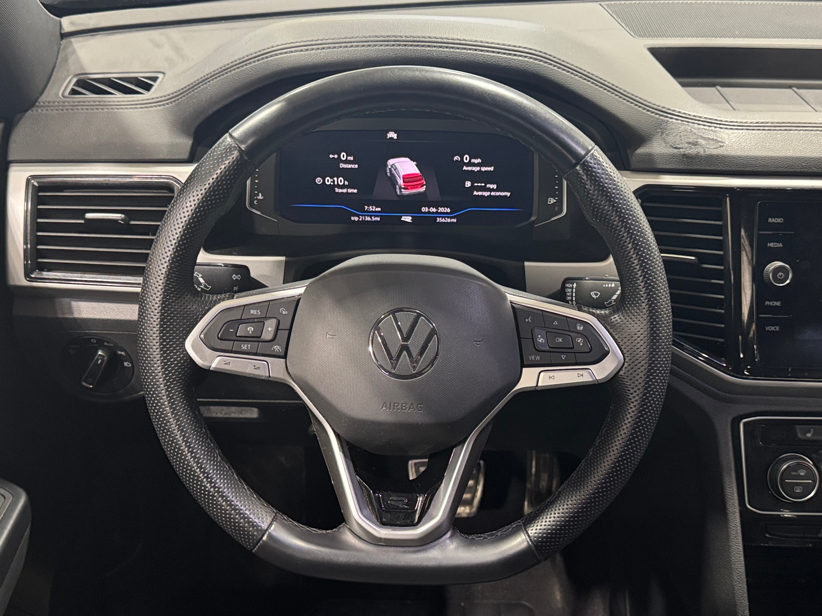 Thumbnail: 2021 Volkswagen Atlas - 4