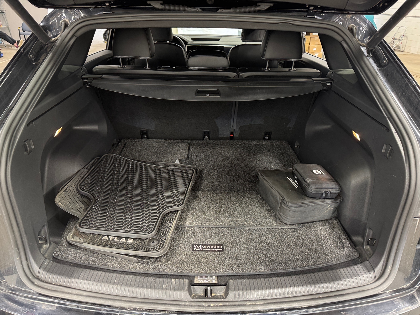 Thumbnail: 2021 Volkswagen Atlas - 6