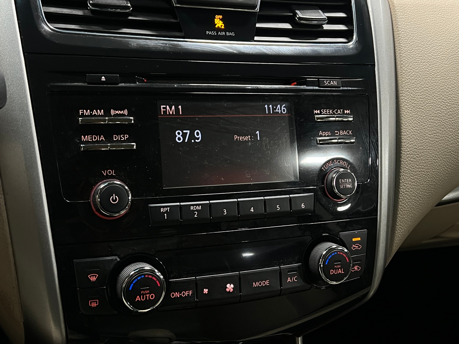 Thumbnail: 2015 Nissan Altima - 4