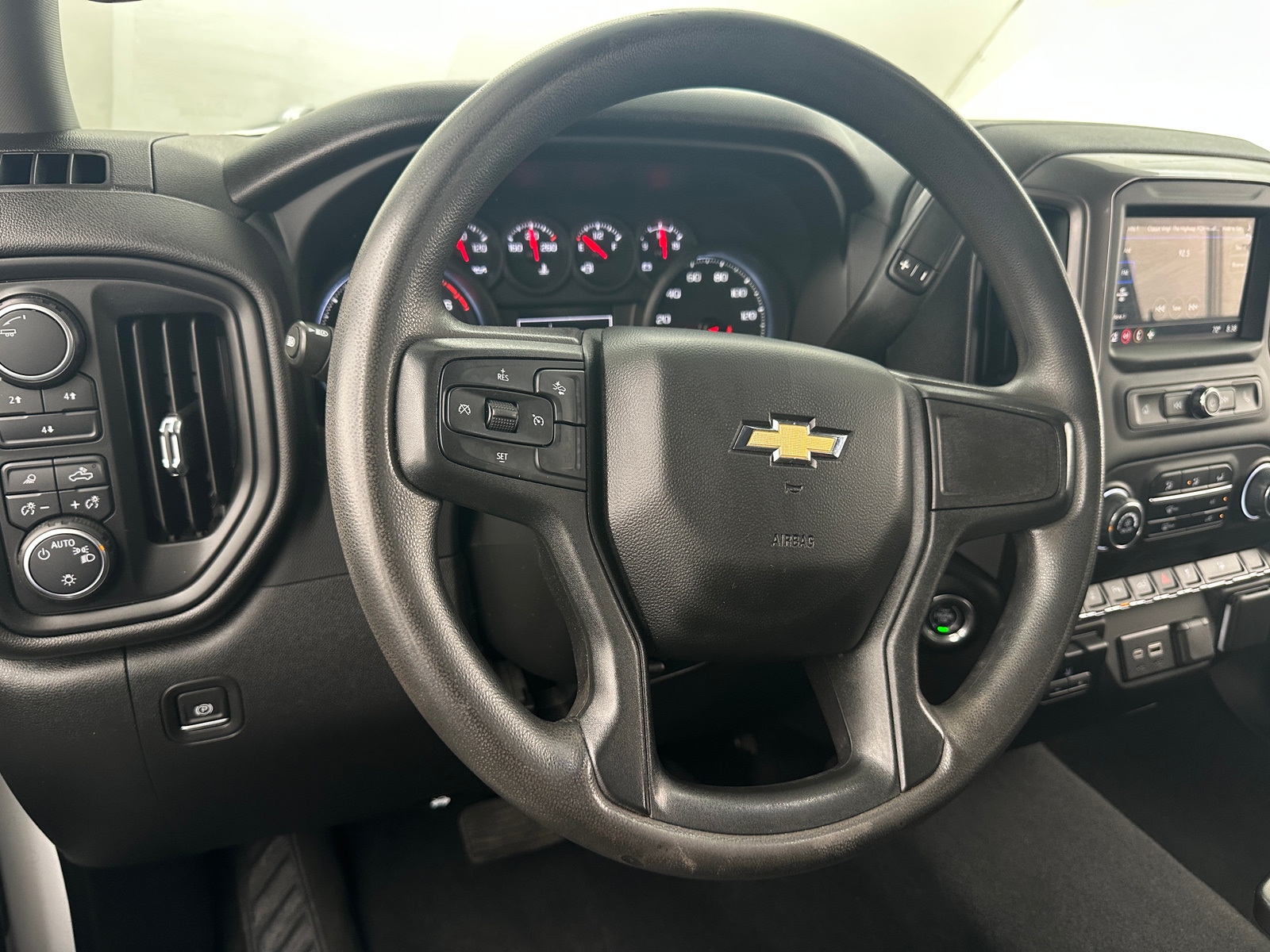 Thumbnail: 2024 Chevrolet Silverado 2500 - 5