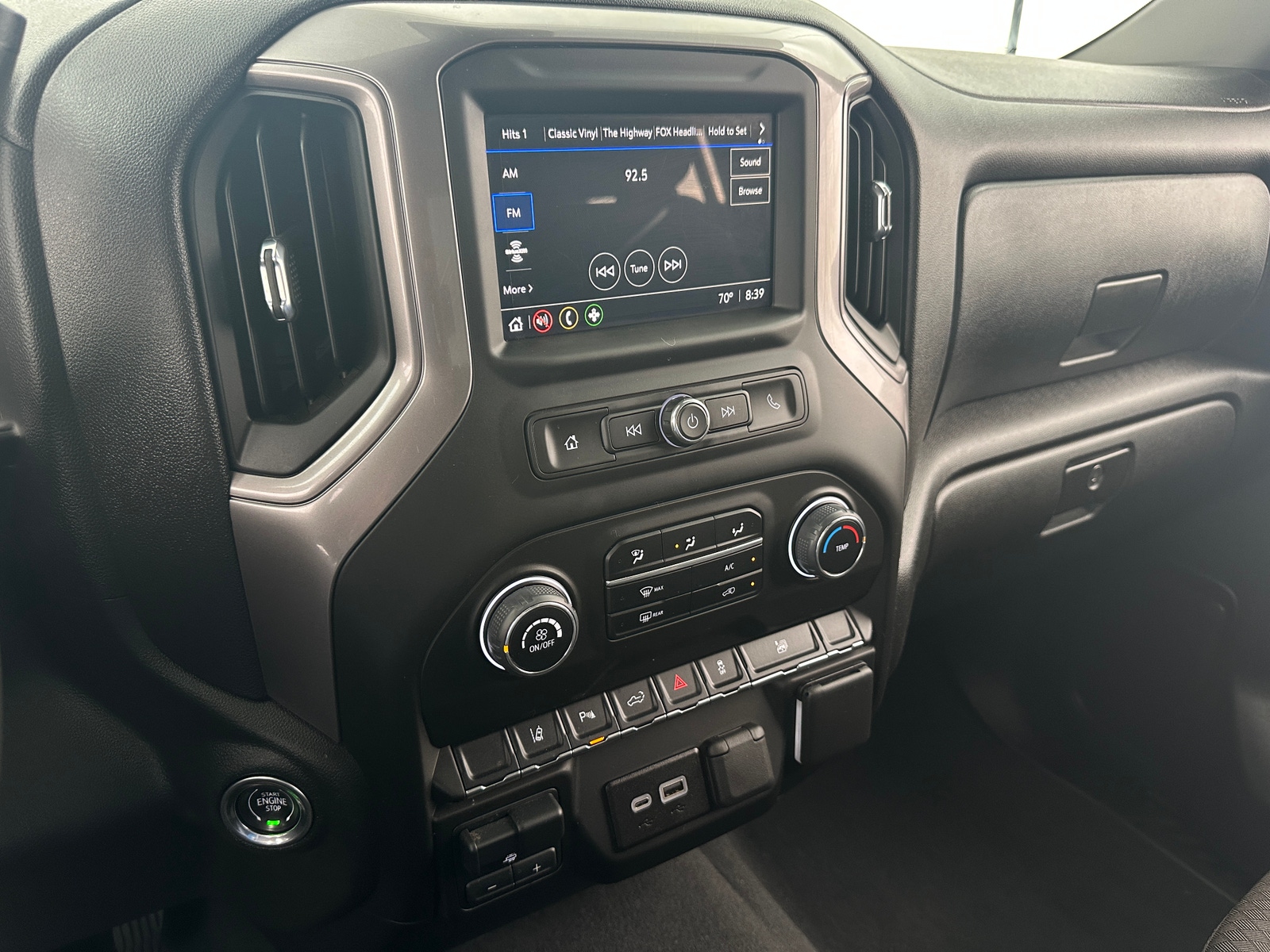 Thumbnail: 2024 Chevrolet Silverado 2500 - 4