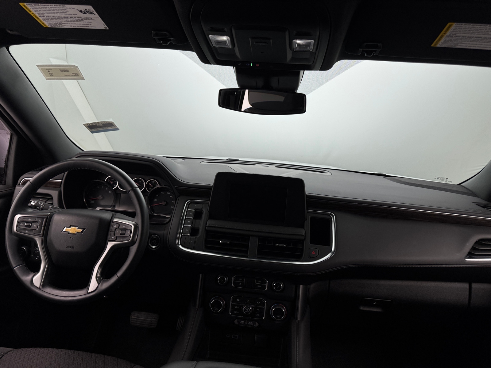 Thumbnail: 2023 Chevrolet Tahoe - 3