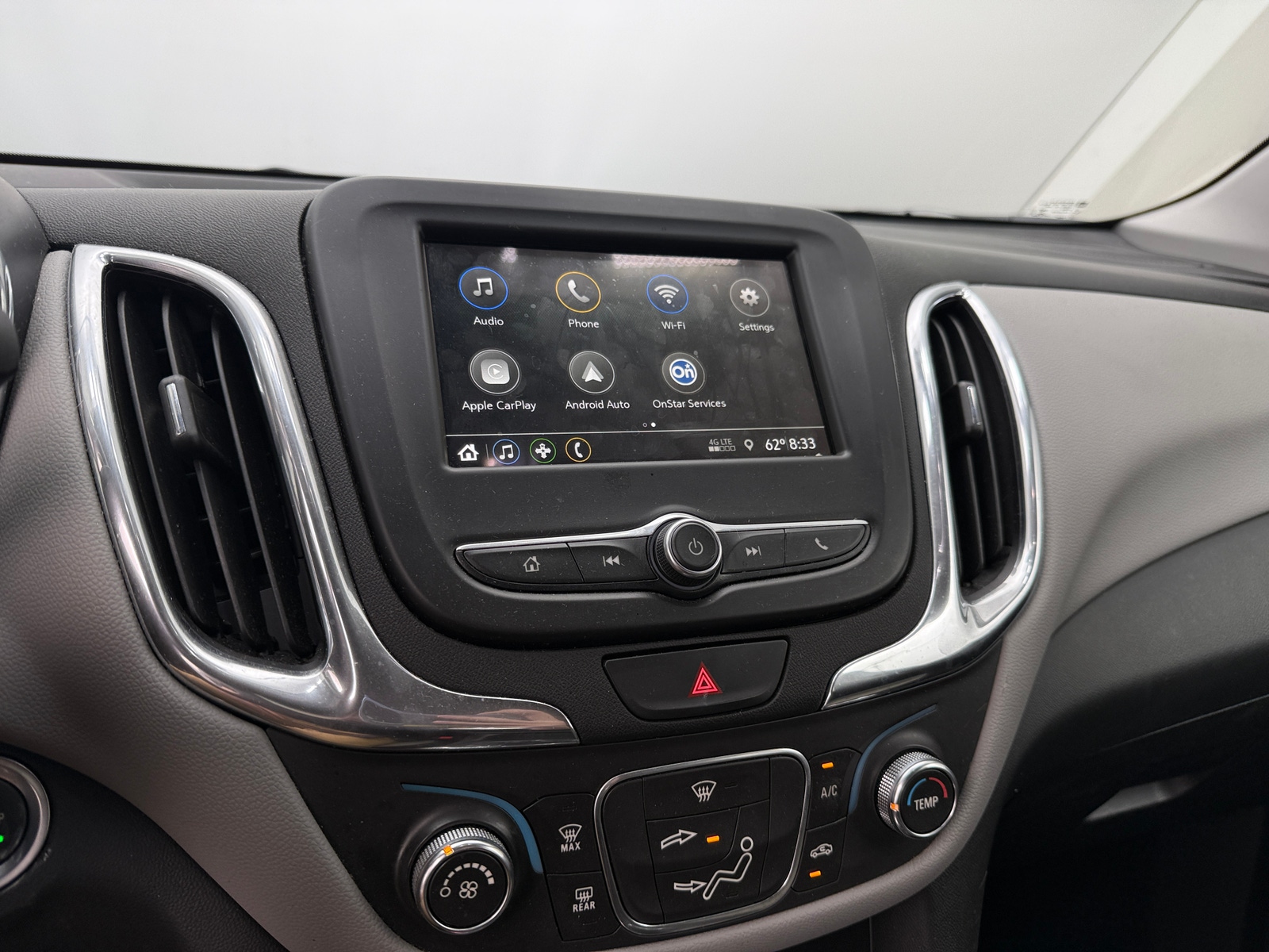 Thumbnail: 2019 Chevrolet Equinox - 4