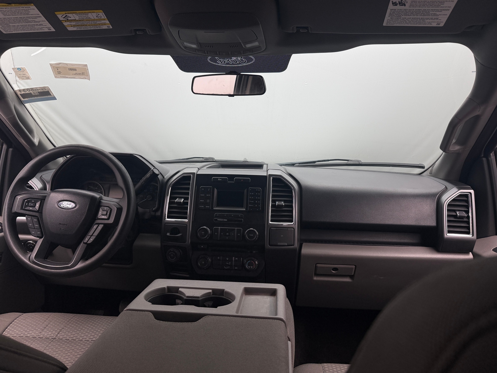 Thumbnail: 2016 Ford Econoline - 3