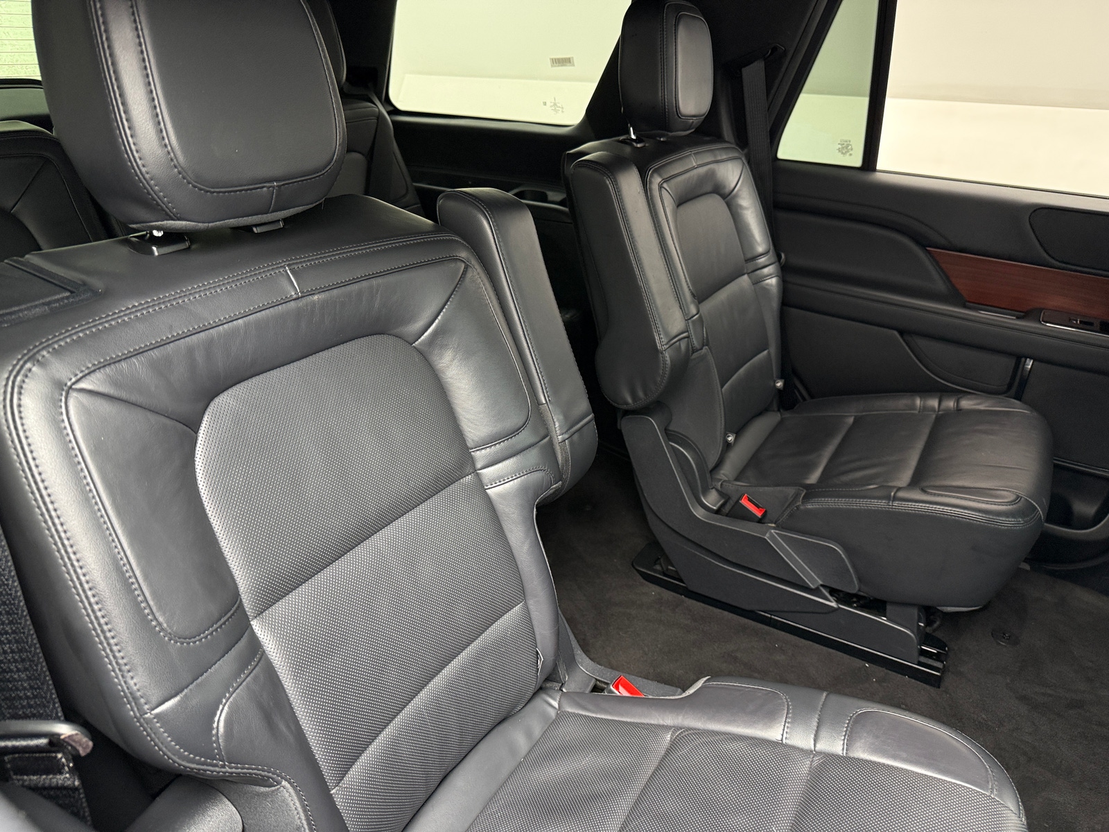 Thumbnail: 2023 Lincoln Navigator - 5