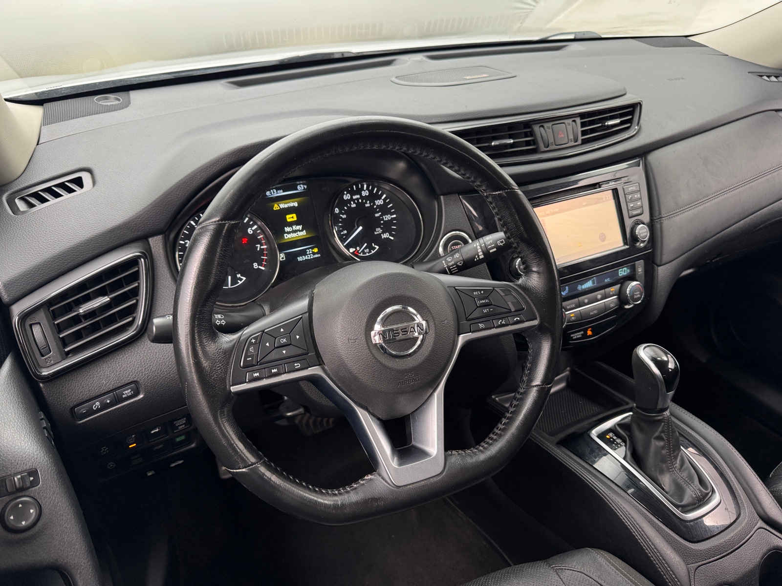 Thumbnail: 2017 Nissan Rogue - 4