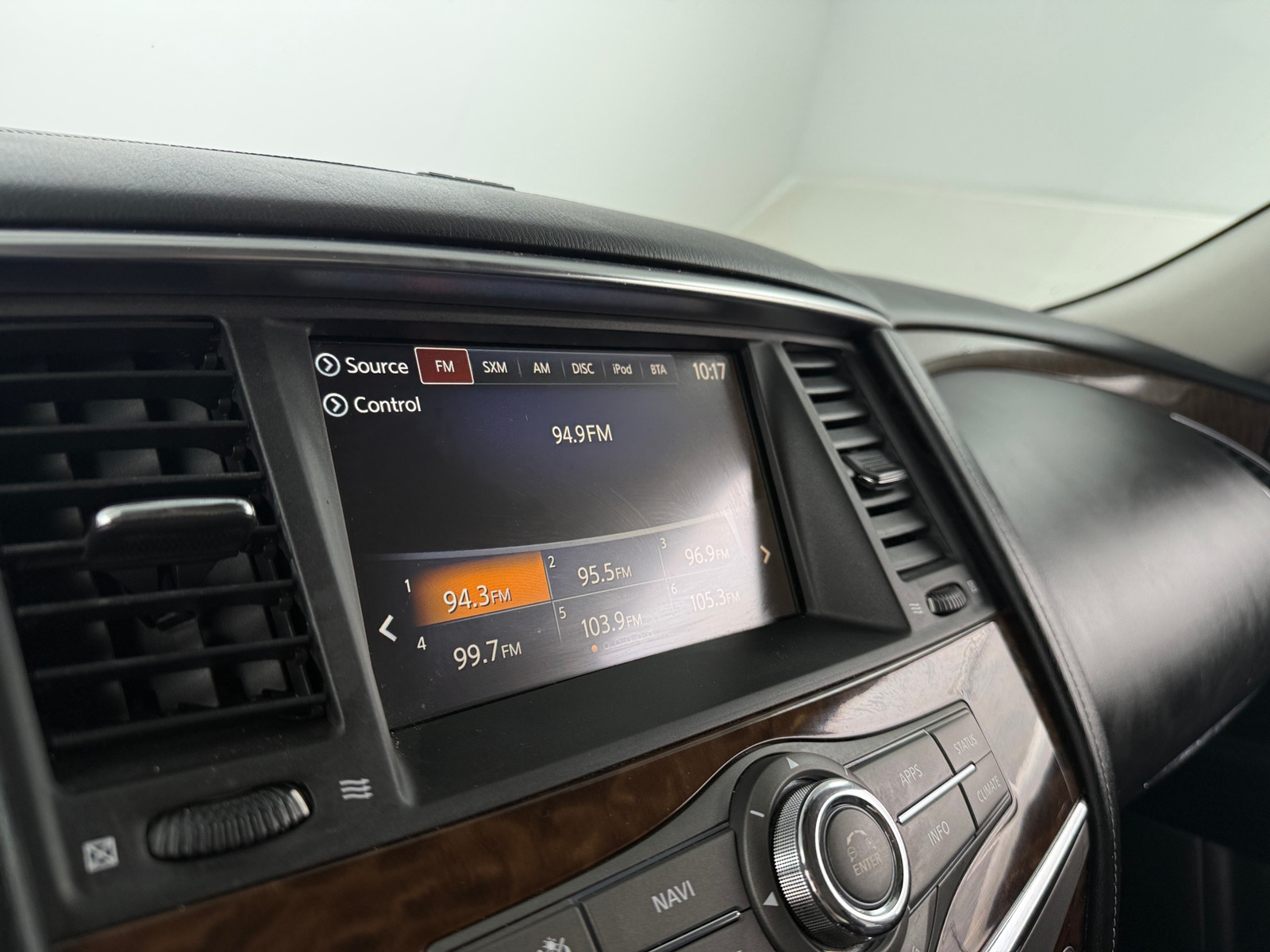 Thumbnail: 2019 Nissan Armada - 3