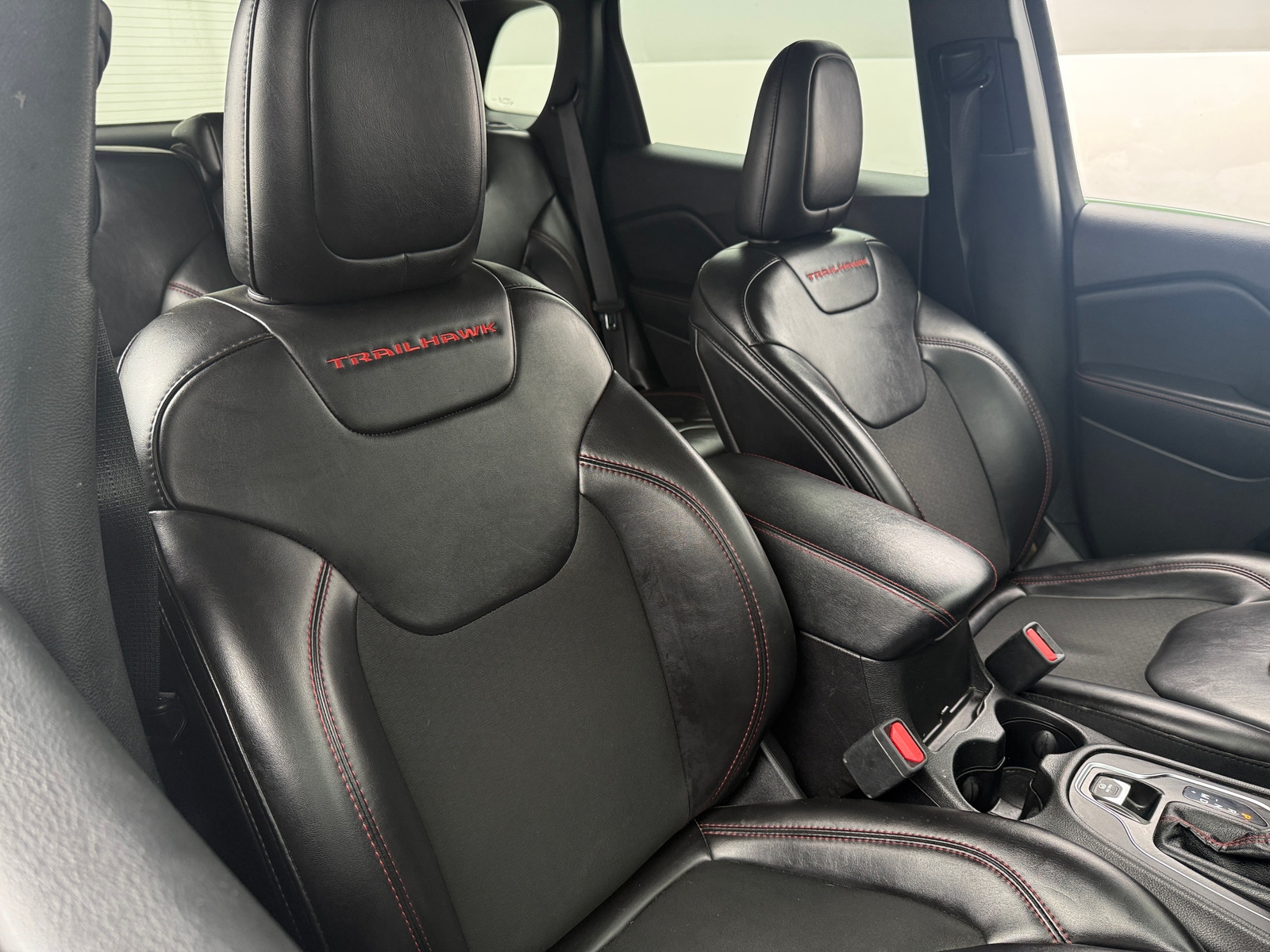 Thumbnail: 2019 Jeep Cherokee - 2