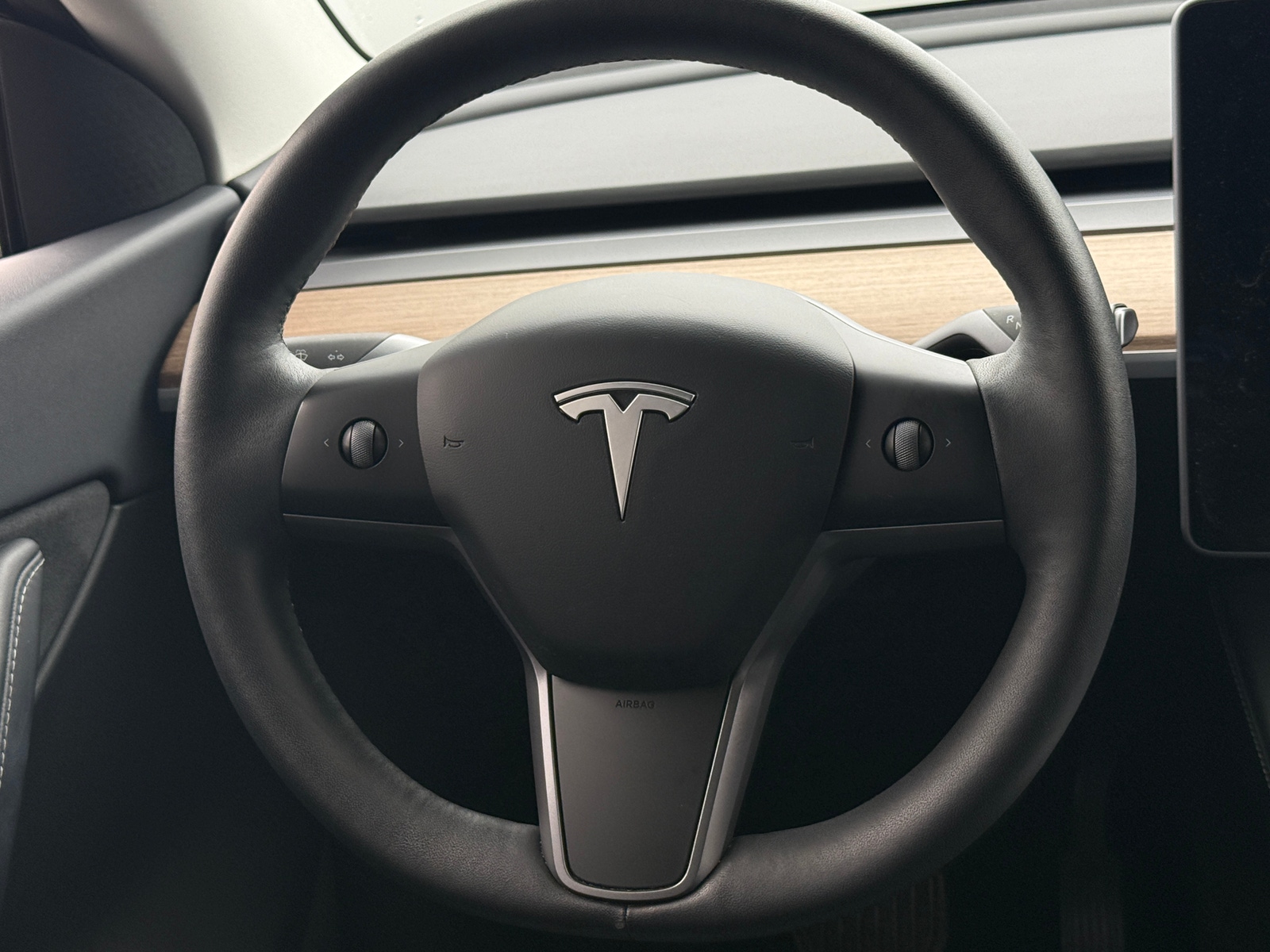 Thumbnail: 2021 Tesla Model Y - 4