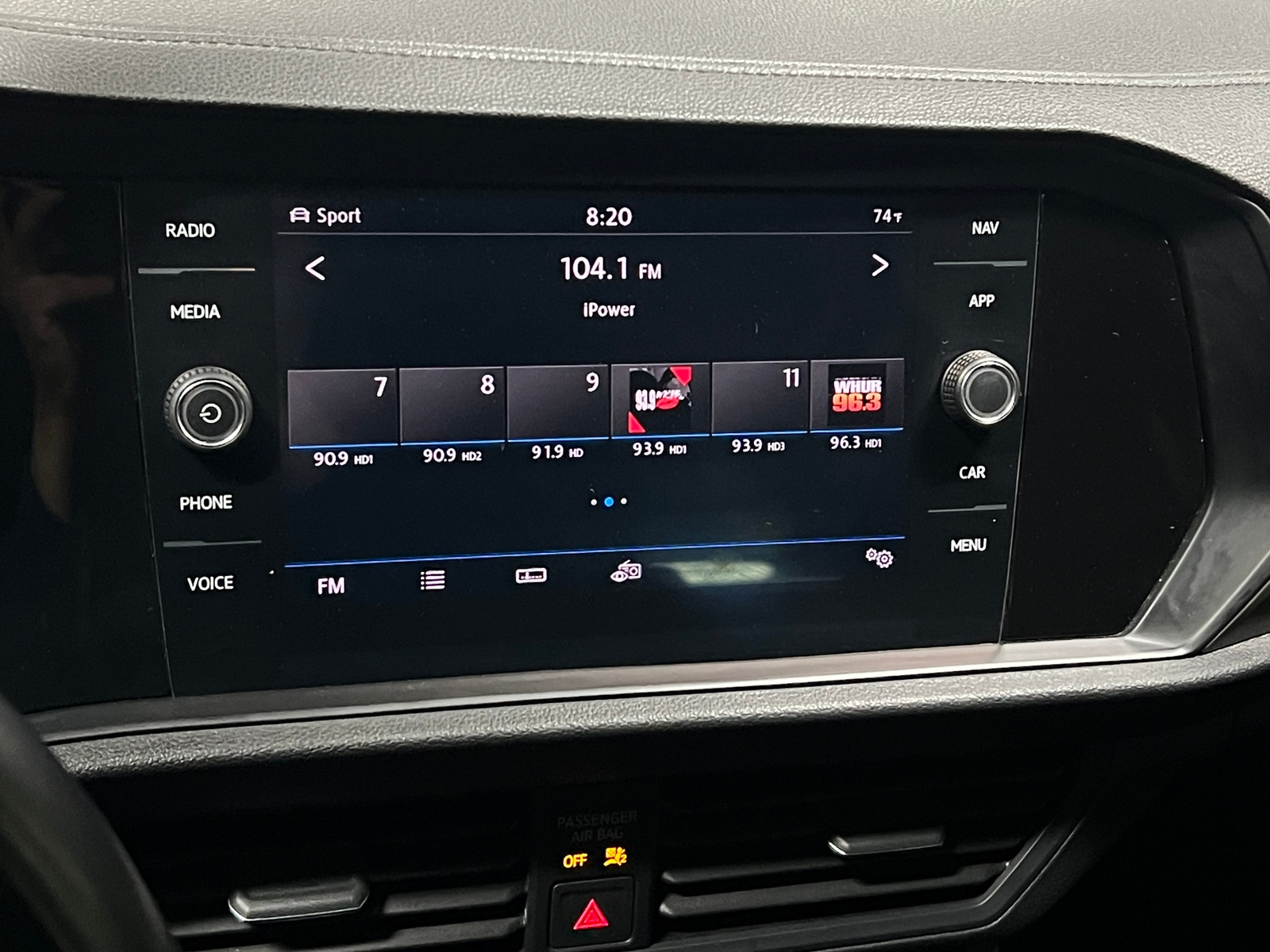 Thumbnail: 2019 Volkswagen Jetta - 3