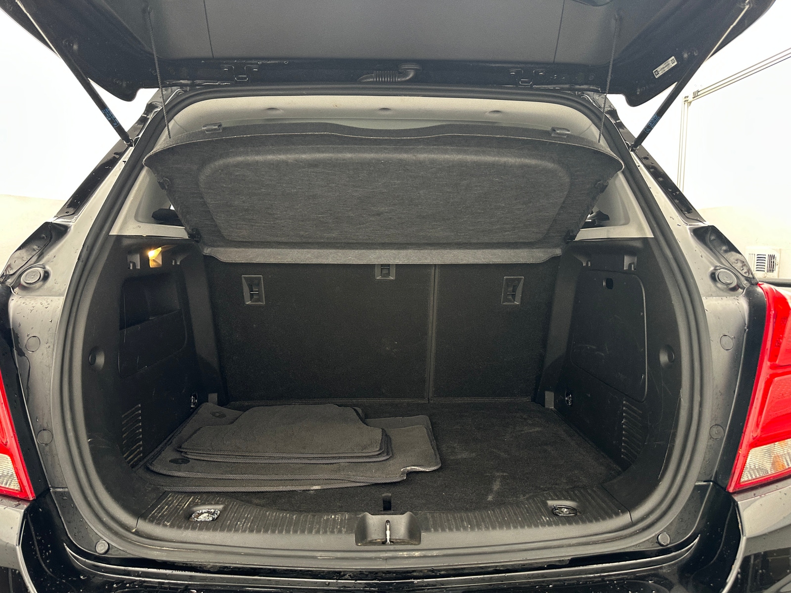 Thumbnail: 2020 Chevrolet Trax - 7