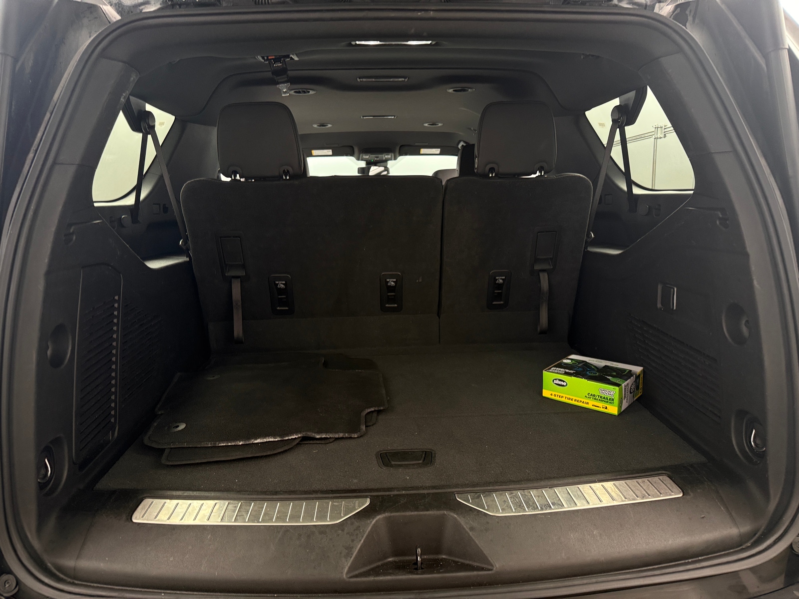 Thumbnail: 2025 Chevrolet Suburban - 6