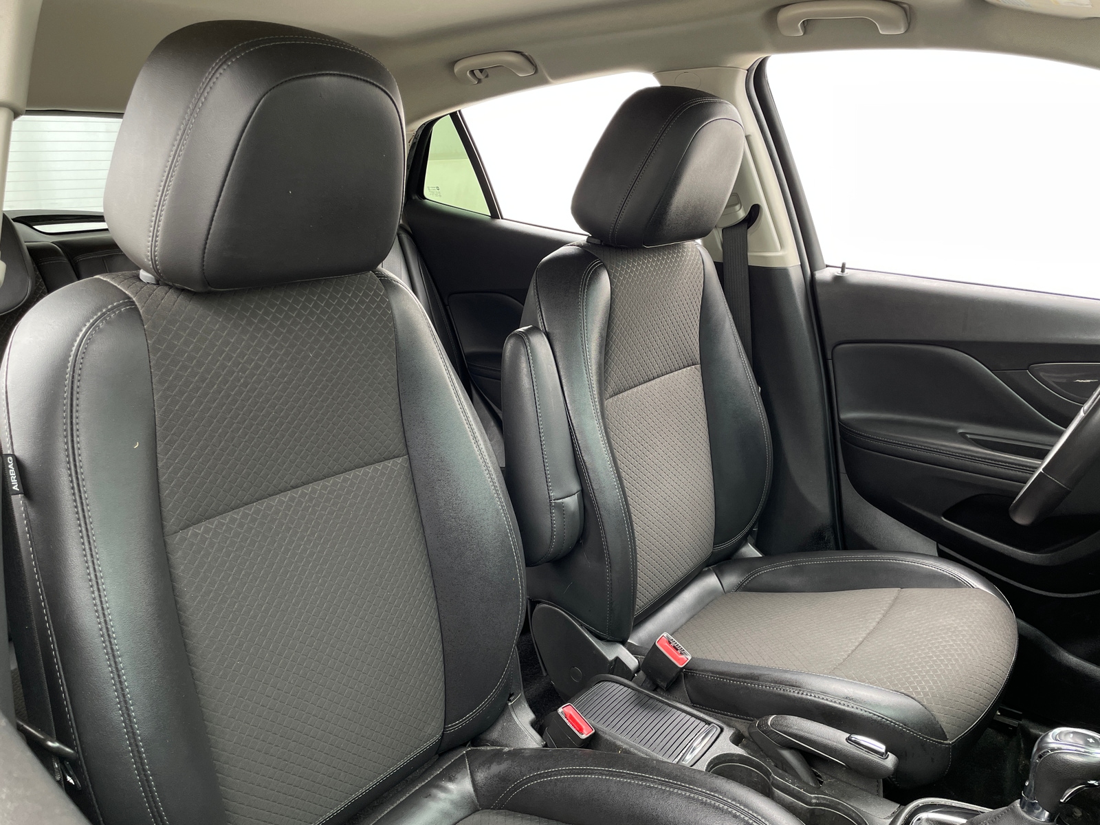 Thumbnail: 2019 Buick Encore - 2