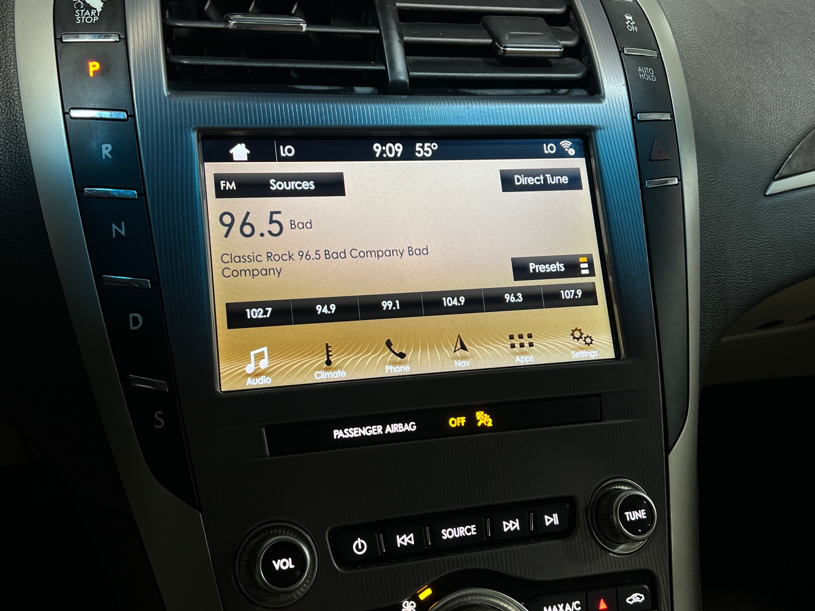 Thumbnail: 2019 Lincoln MKZ - 3