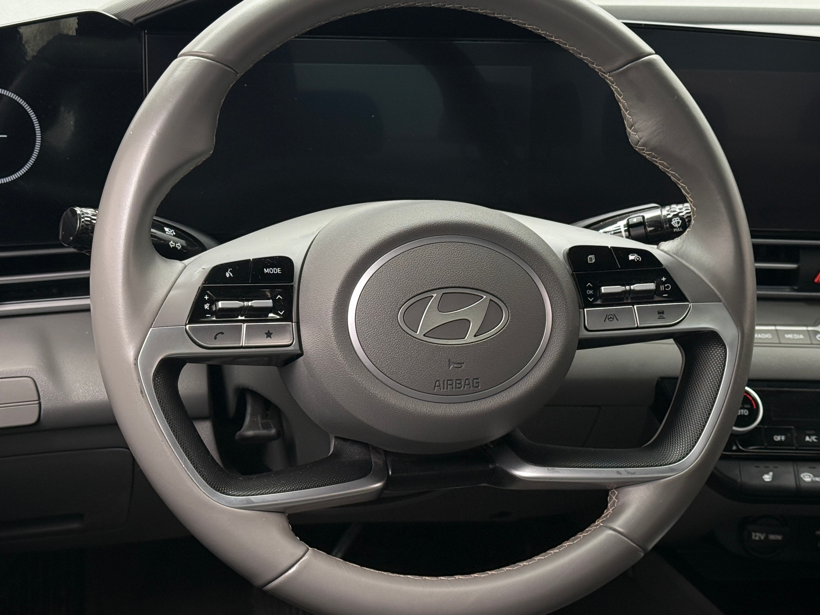 Thumbnail: 2025 Hyundai Elantra - 5