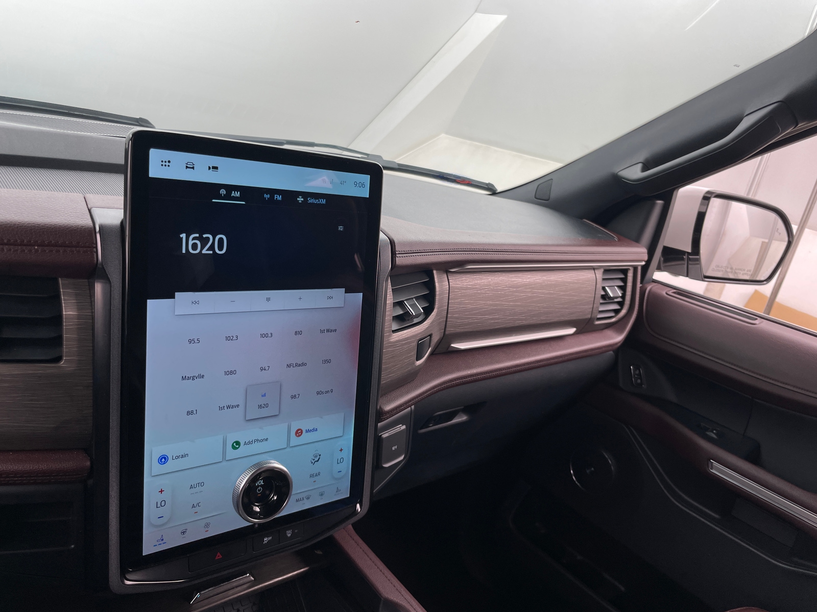 Thumbnail: 2022 Ford Expedition MAX - 3