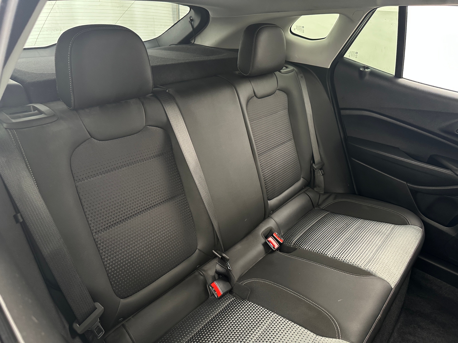 Thumbnail: 2025 Chevrolet Trax - 6