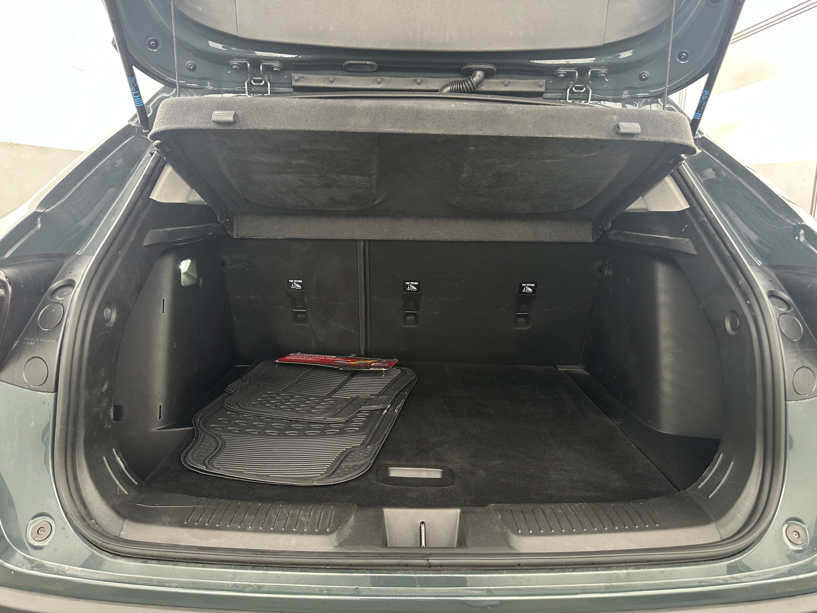 Thumbnail: 2025 Chevrolet Trax - 7