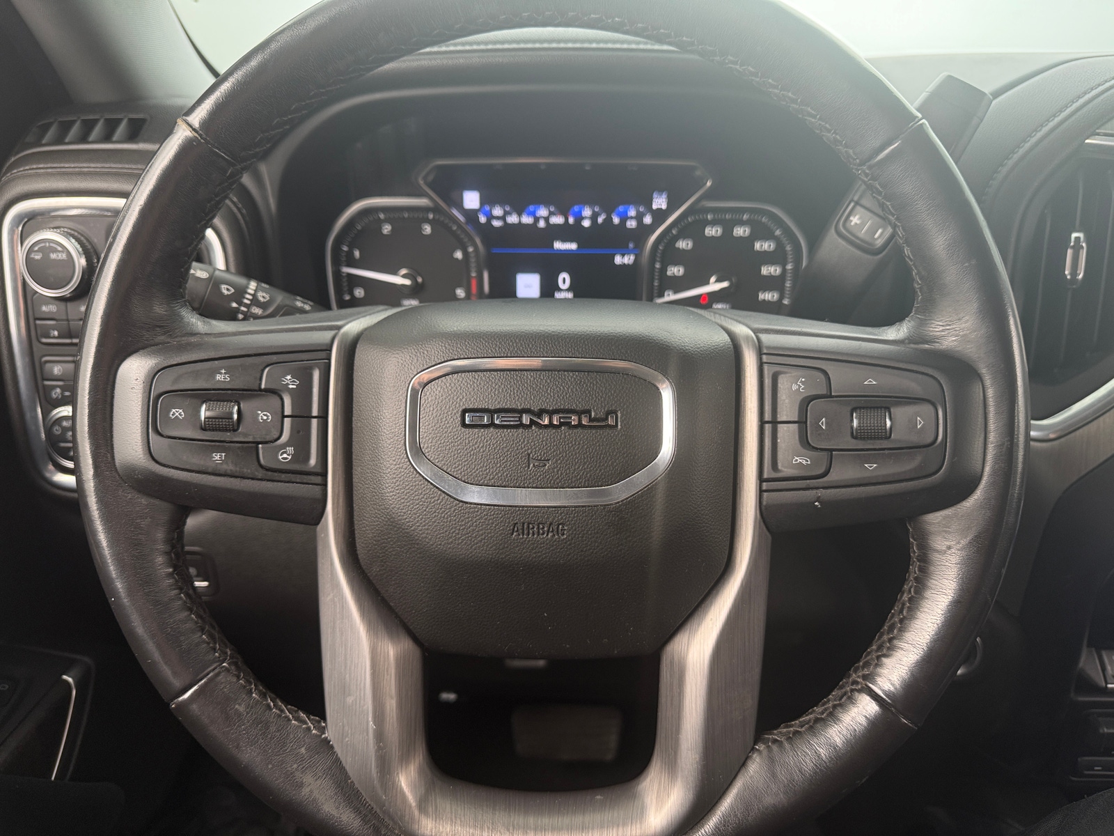 Thumbnail: 2022 GMC Sierra 2500 - 4