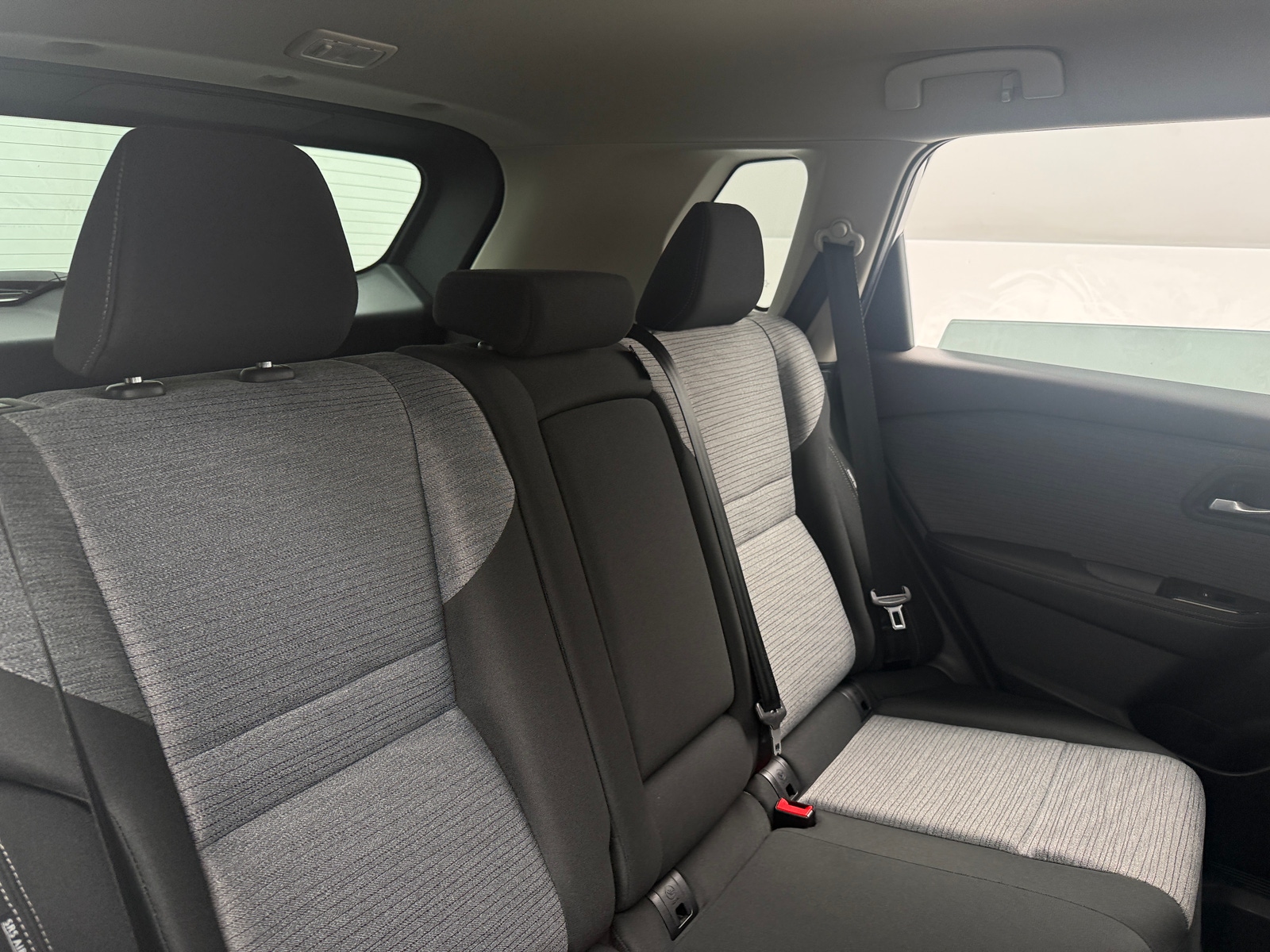 Thumbnail: 2023 Nissan Rogue - 6