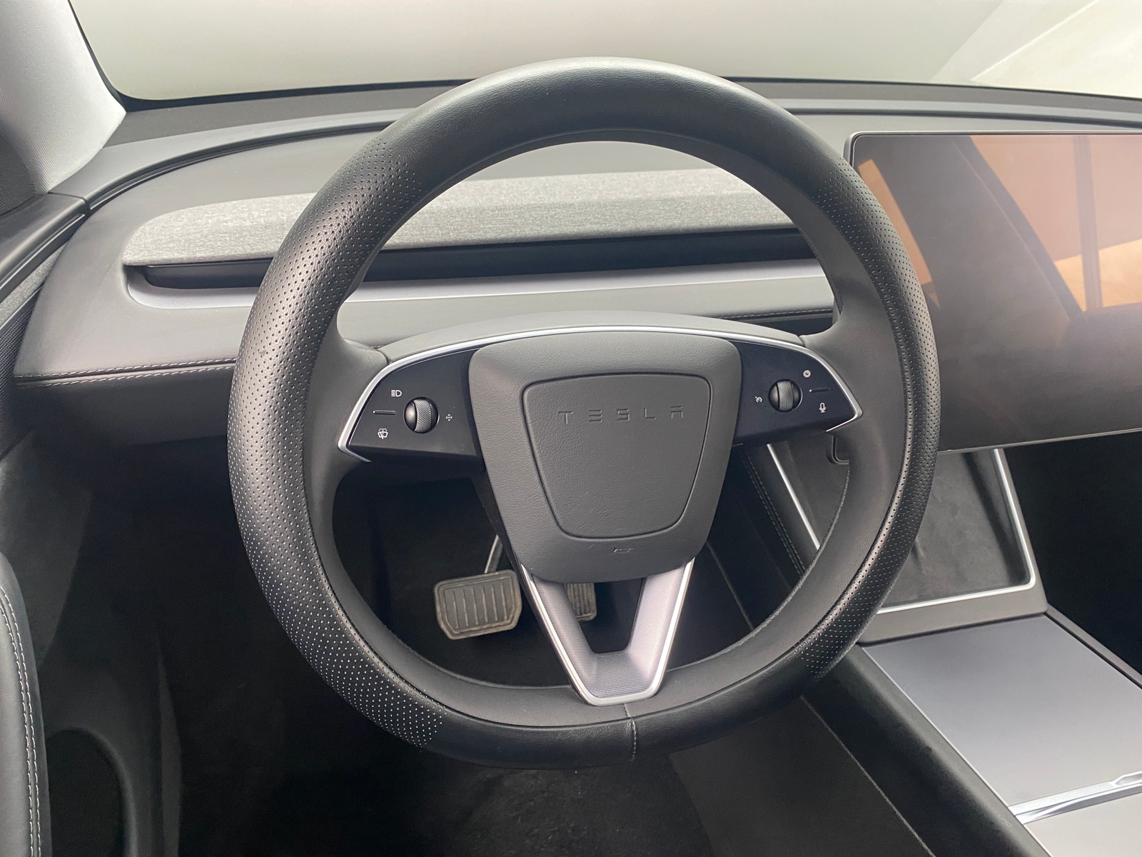 Thumbnail: 2026 Tesla Model Y - 4