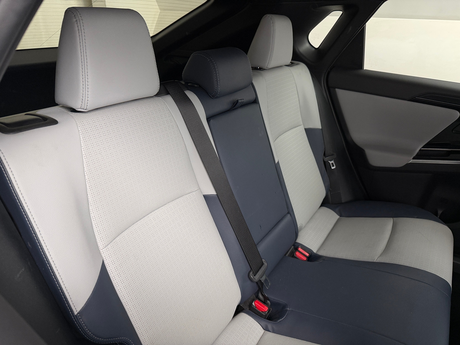 Thumbnail: 2023 Subaru Solterra - 6