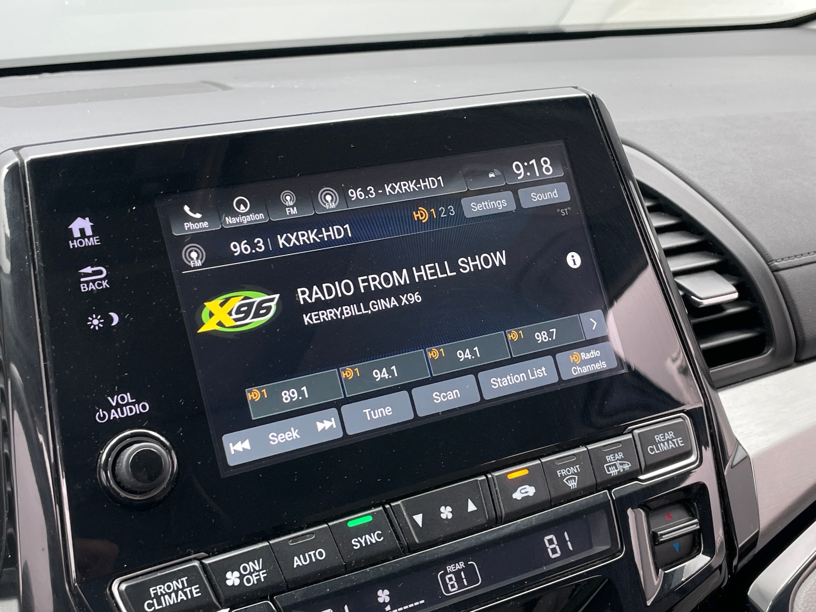 Thumbnail: 2019 Honda Odyssey - 3