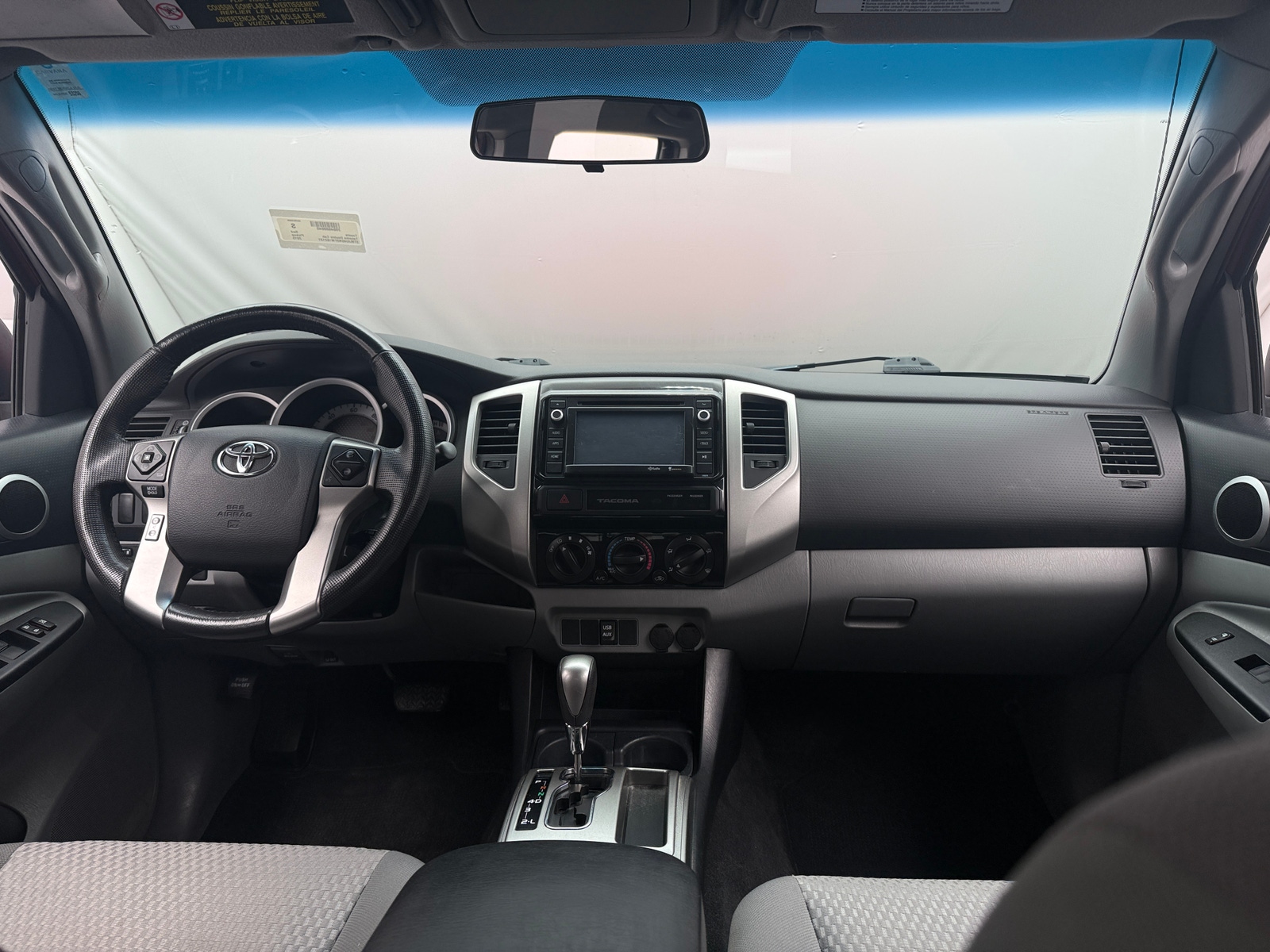 Thumbnail: 2015 Toyota Tacoma - 3