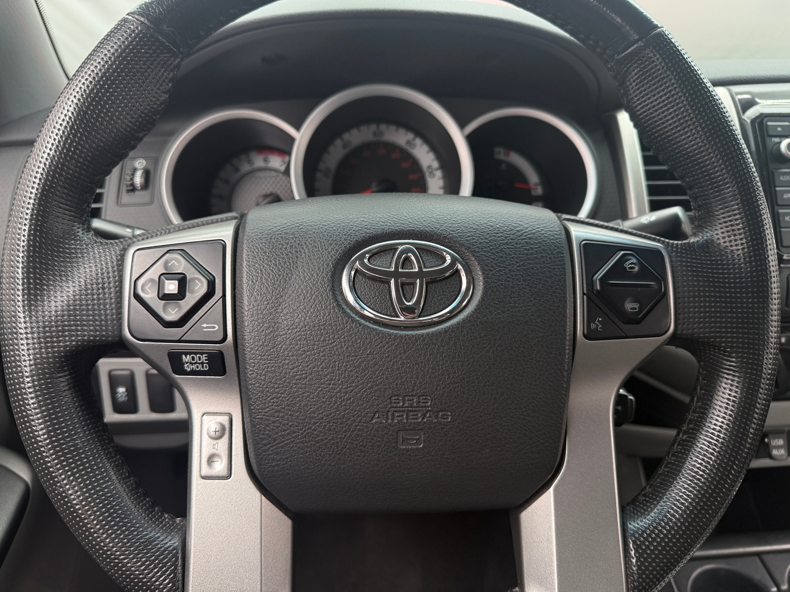 Thumbnail: 2015 Toyota Tacoma - 5