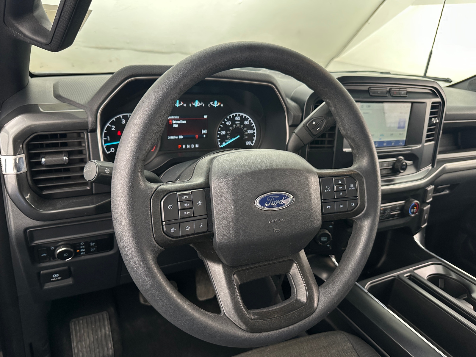 Thumbnail: 2023 Ford Econoline - 5