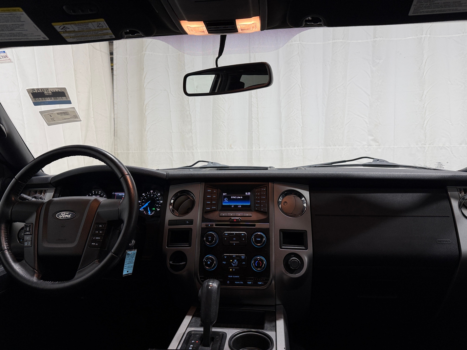 Thumbnail: 2017 Ford Expedition - 3