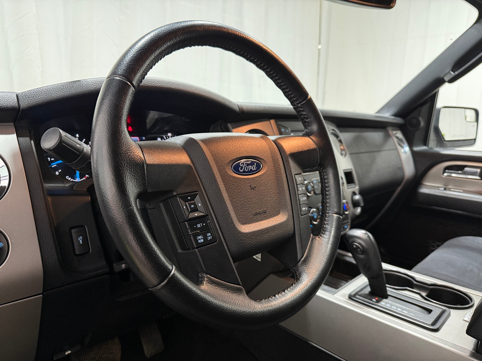 Thumbnail: 2017 Ford Expedition - 5