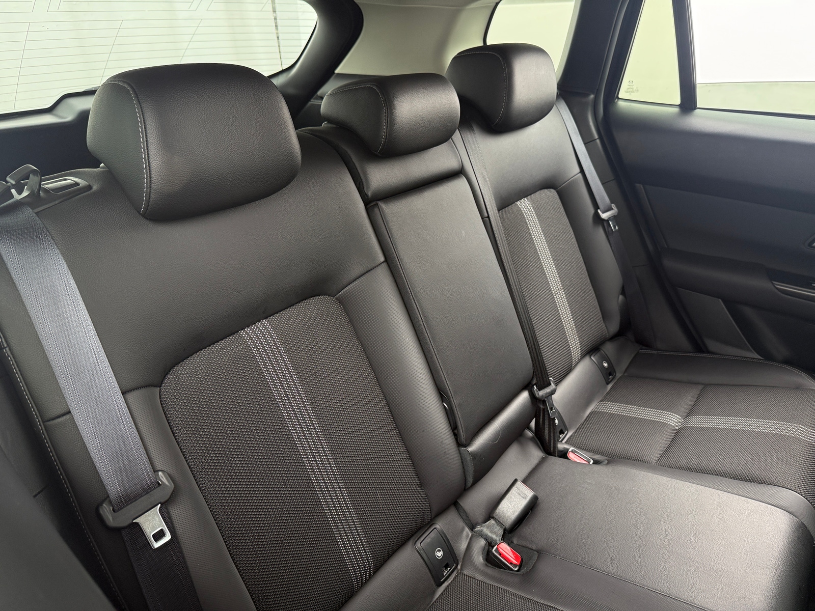 Thumbnail: 2025 Mazda CX-50 - 5