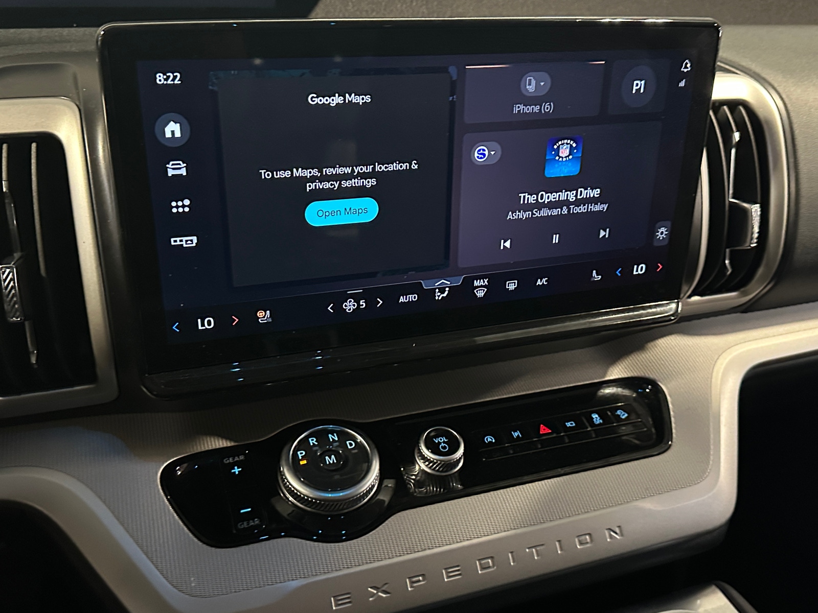 Thumbnail: 2025 Ford Expedition MAX - 4