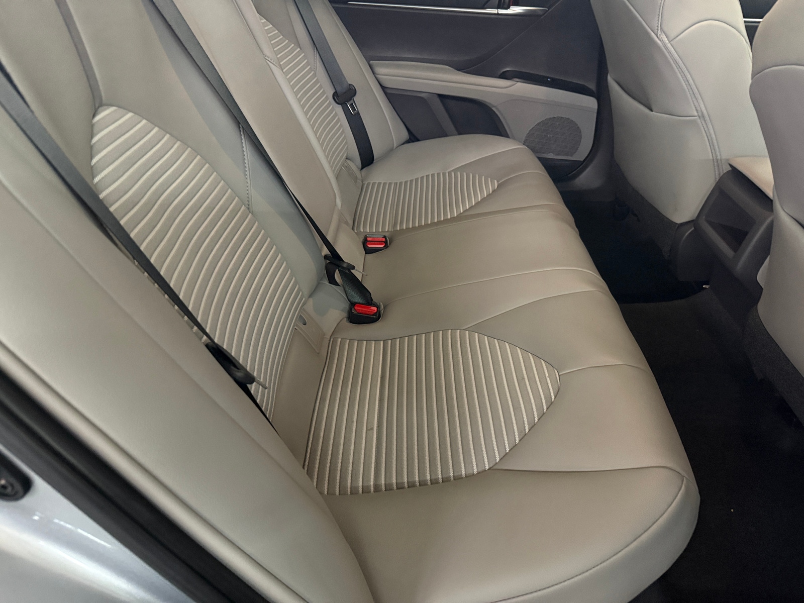 Thumbnail: 2020 Toyota Camry - 6