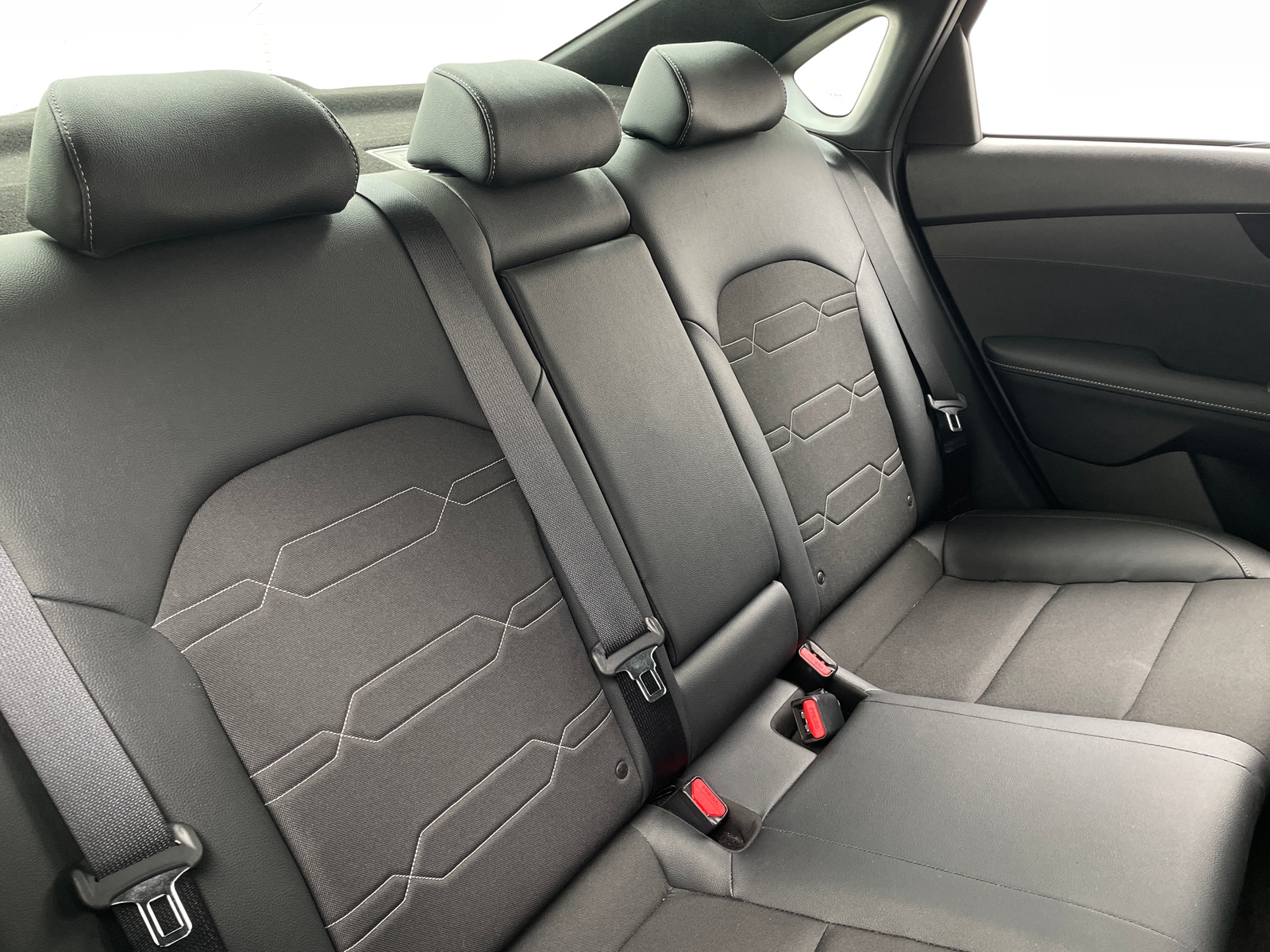 Thumbnail: 2022 Kia Forte - 6