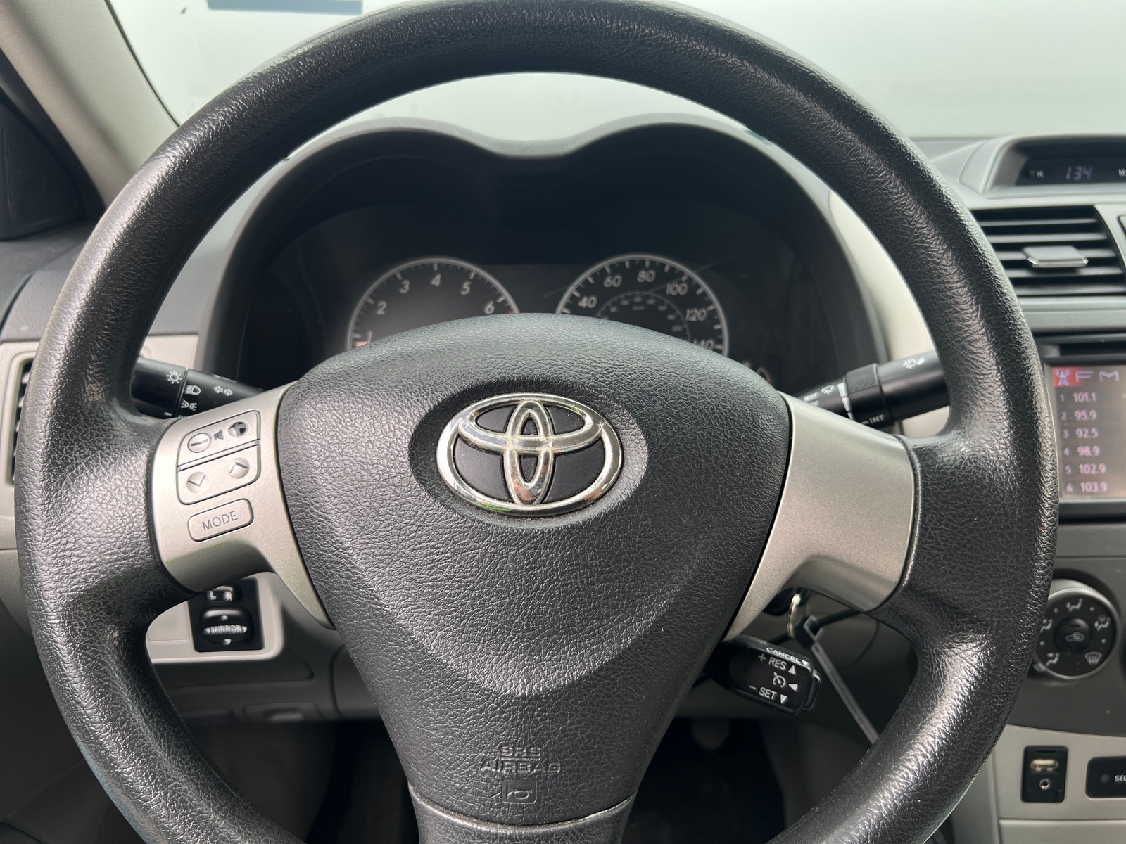 Thumbnail: 2013 Toyota Corolla - 5