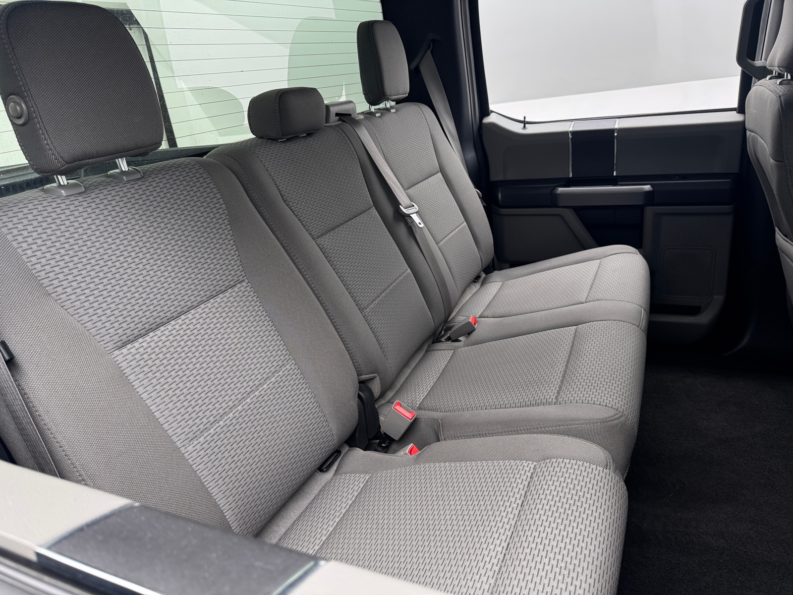 Thumbnail: 2019 Ford Econoline - 6