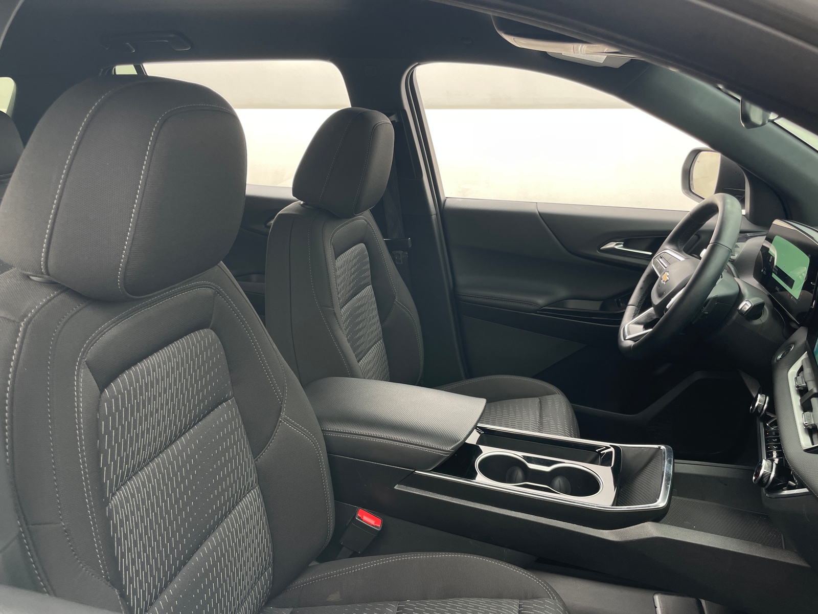 Thumbnail: 2025 Chevrolet Equinox - 2