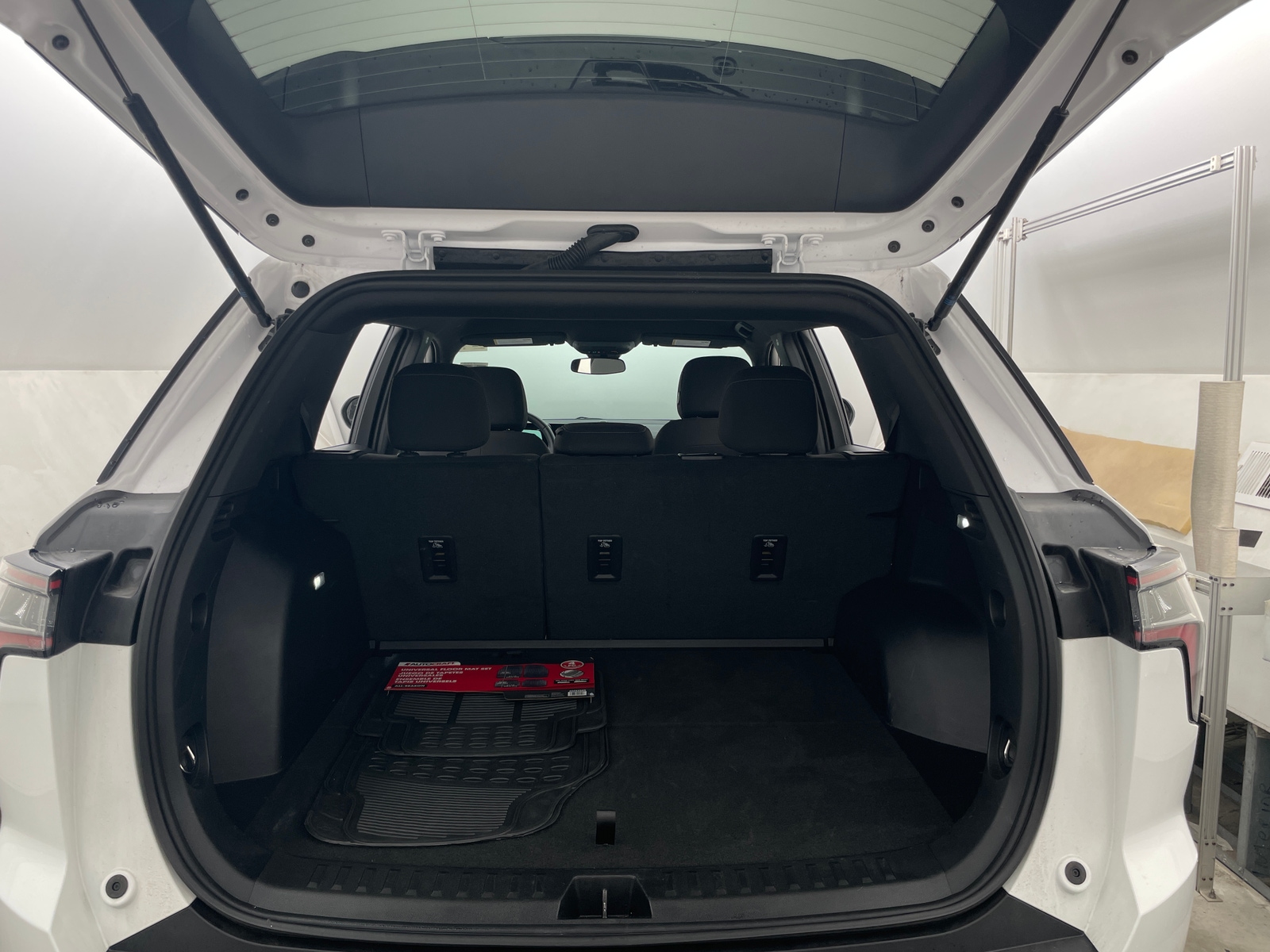 Thumbnail: 2025 Chevrolet Equinox - 7