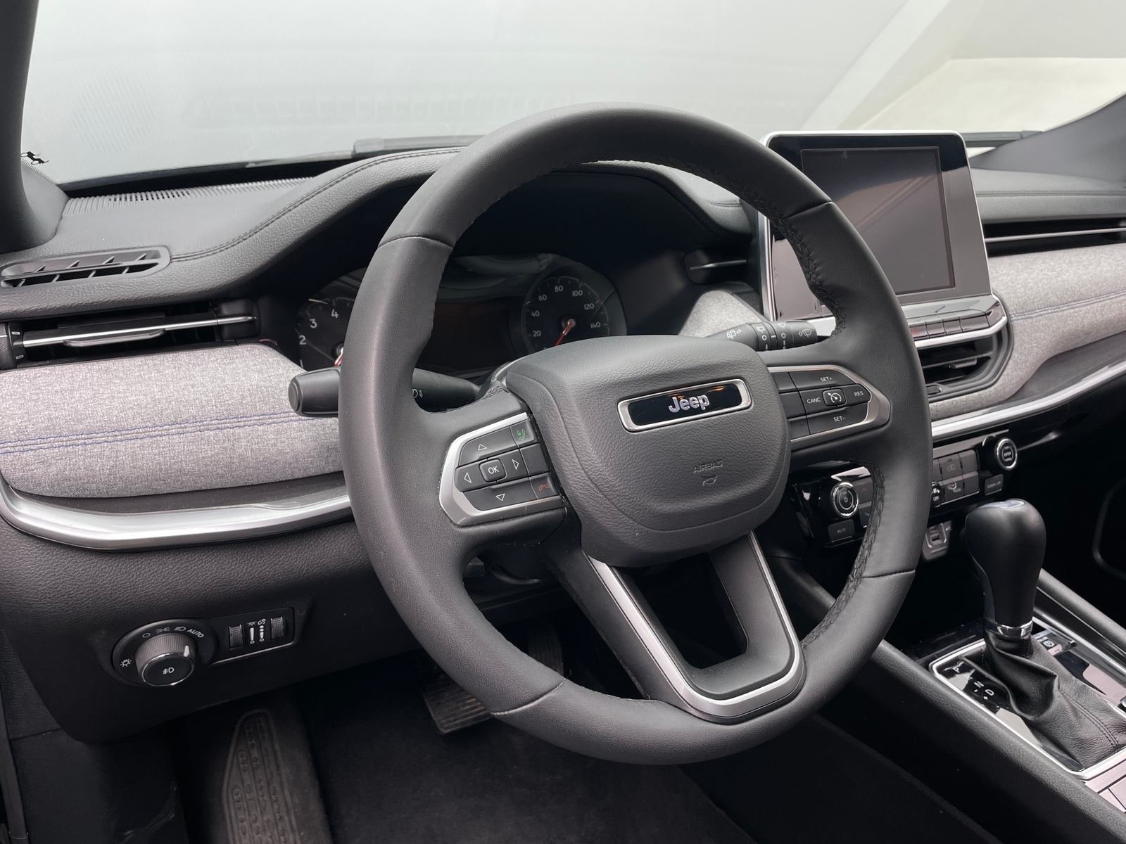 Thumbnail: 2025 Jeep Compass - 5