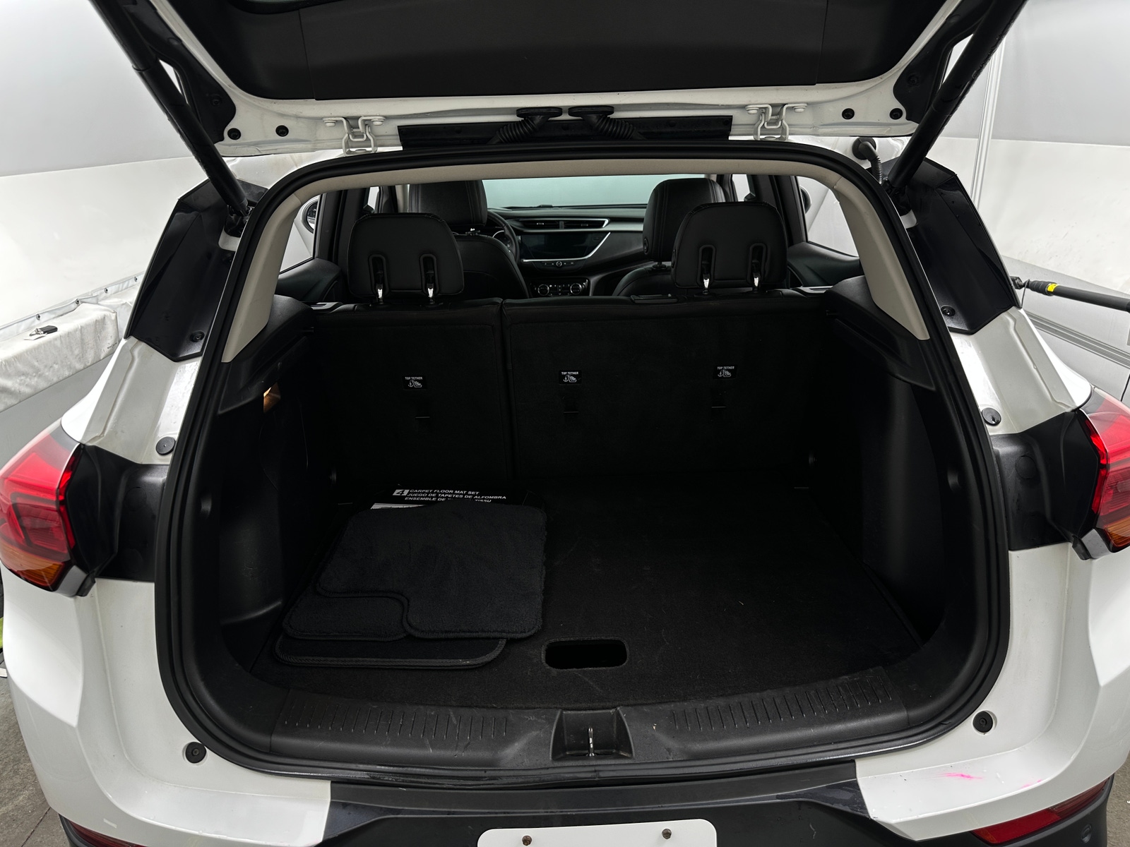 Thumbnail: 2020 Buick Encore GX - 6