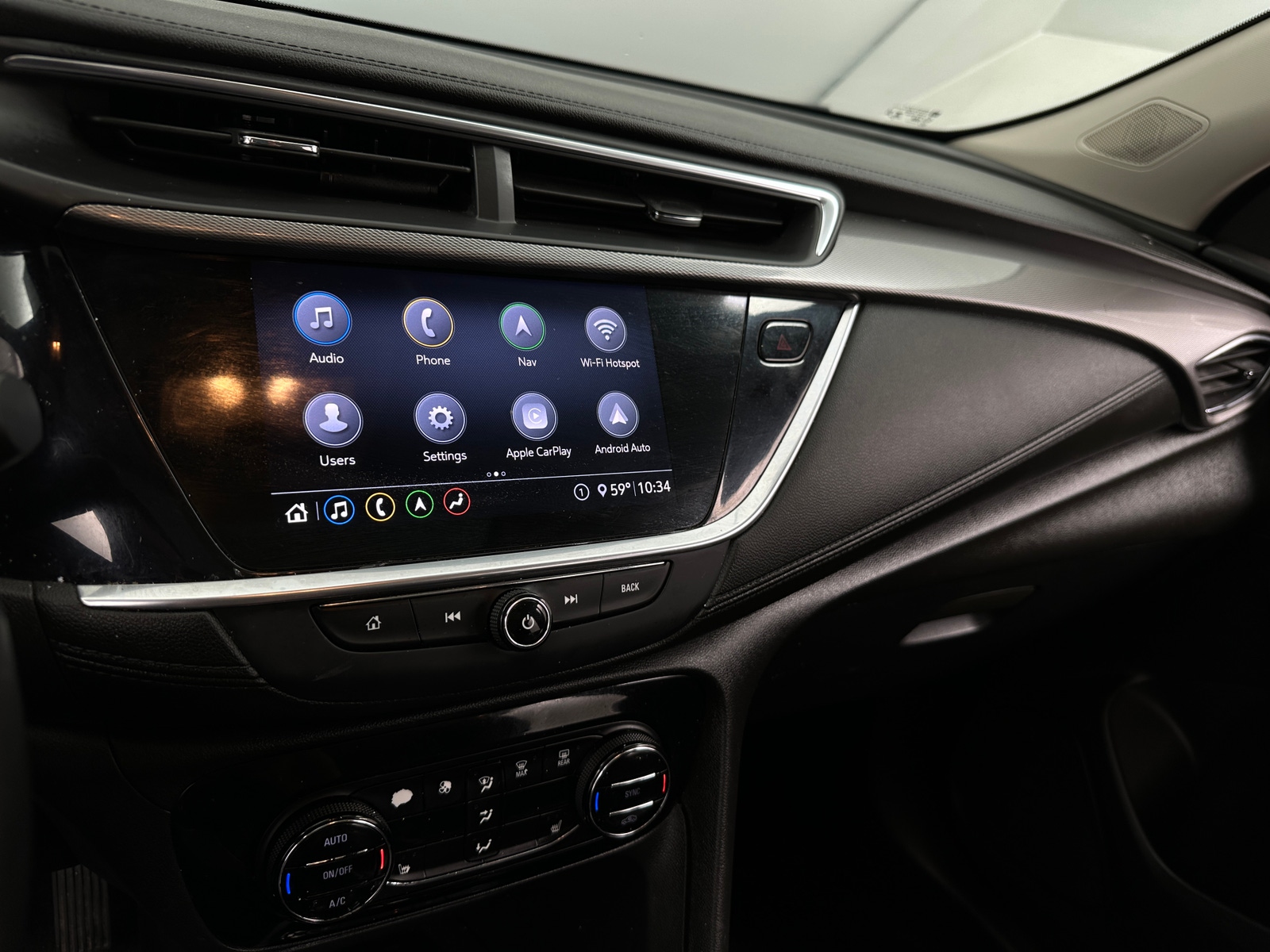 Thumbnail: 2020 Buick Encore GX - 3