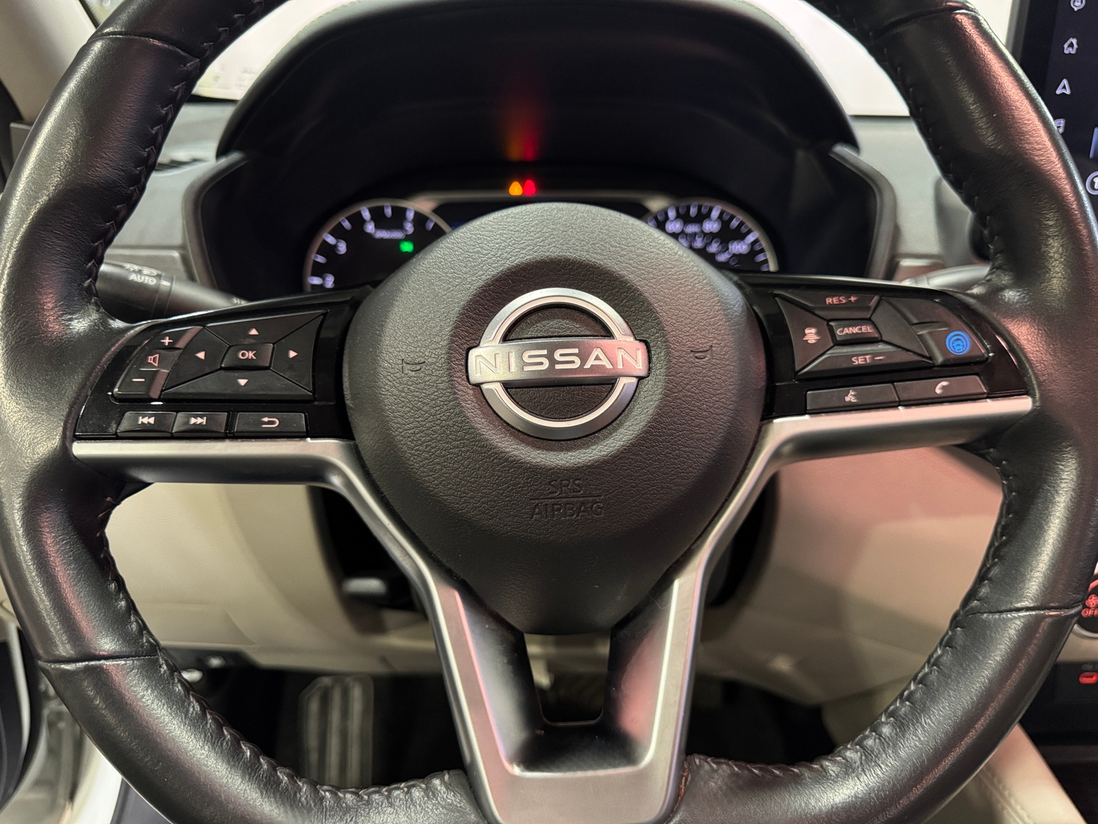 Thumbnail: 2023 Nissan Altima - 5