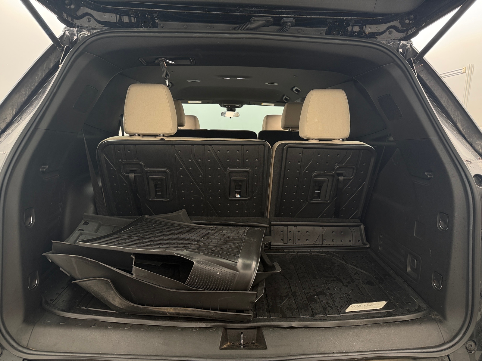 Thumbnail: 2023 Chevrolet Traverse - 7