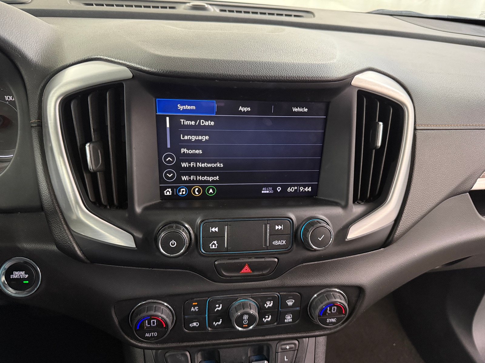 Thumbnail: 2020 GMC Terrain - 4