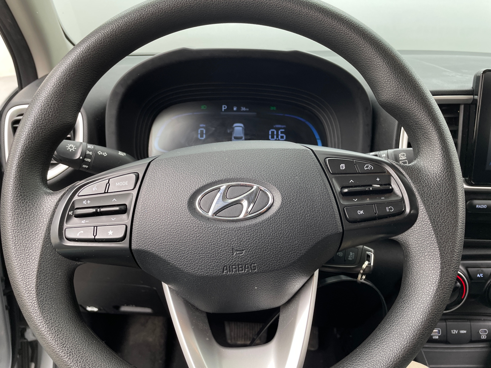 Thumbnail: 2023 Hyundai Venue - 5