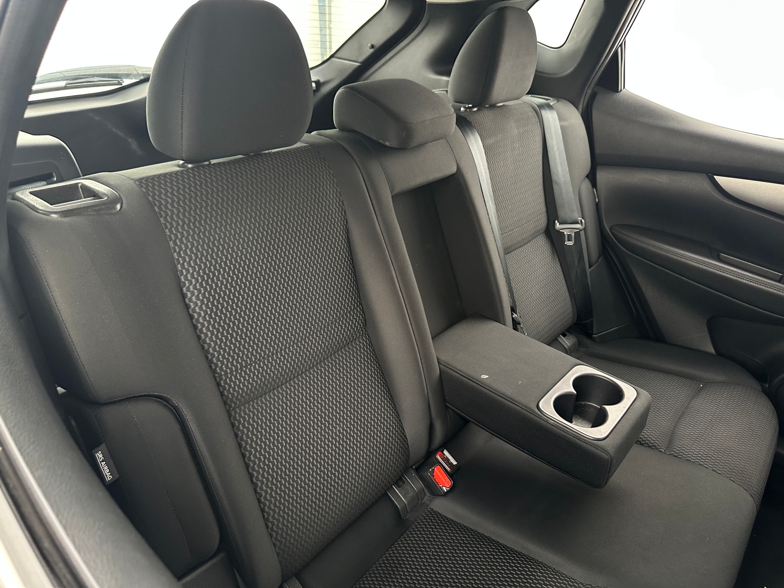 Thumbnail: 2022 Nissan Rogue Sport - 6