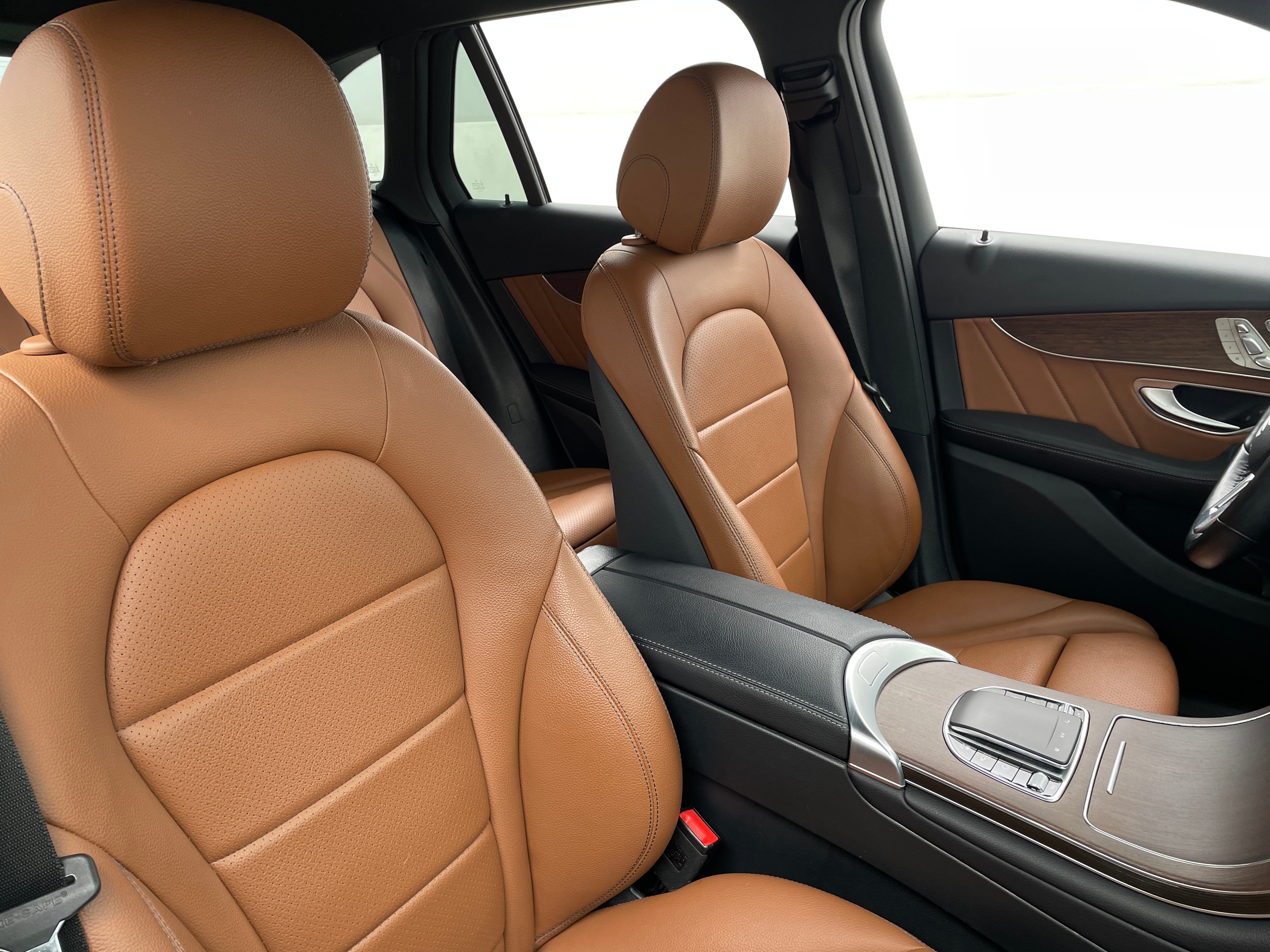 2022 Mercedes-Benz GLC
